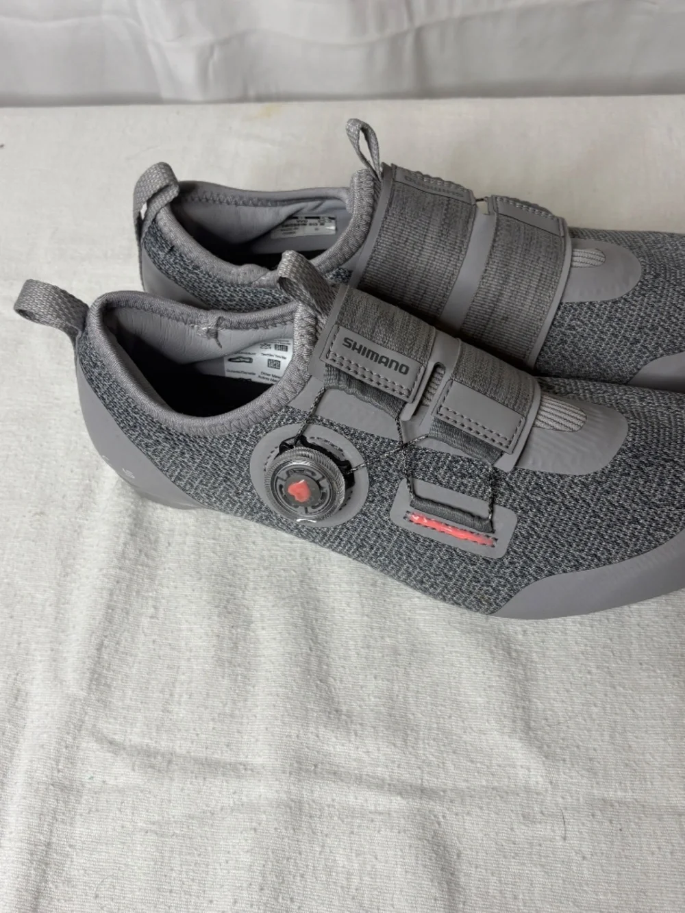 Shimano Dynalast SH-IC501 Women’s Indoor Cycling Shoes Ice Gray W8 Cleat